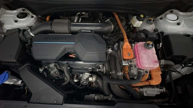 KiaSportage 1.6 T-GDi HEV Drive 4x2 158 kW (215 CV) Vehículo usado en Barcelona - 18