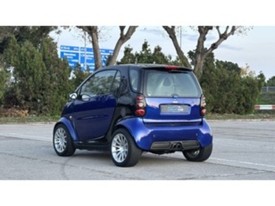 Smart ForTwo Coupe Pure 37 kW (50 CV) Smart ForTwo Coupe Pure 37 kW (50 CV)