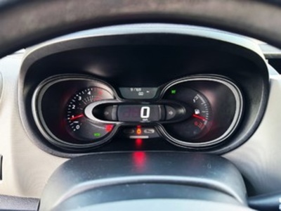 Renault Trafic Combi 9 Energy dCi 92 kW (125 CV) Renault Trafic Combi 9 Energy dCi 92 kW (125 CV)