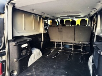 Renault Trafic Combi 9 Energy dCi 92 kW (125 CV) Renault Trafic Combi 9 Energy dCi 92 kW (125 CV)