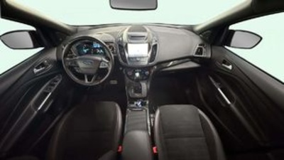 Ford Kuga 1.5 EcoBoost ST-Line 4x4 Auto 129 kW (176 CV) Ford Kuga 1.5 EcoBoost ST-Line 4x4 Auto 129 kW (176 CV)