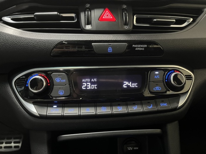 Hyundaii30 1.5 TGDI 48V N-Line DCT 118 kW (160 CV) Vehículo usado en Barcelona - 29 Hyundaii30 1.5 TGDI 48V N-Line DCT 118 kW (160 CV) Vehículo usado en Barcelona - 29