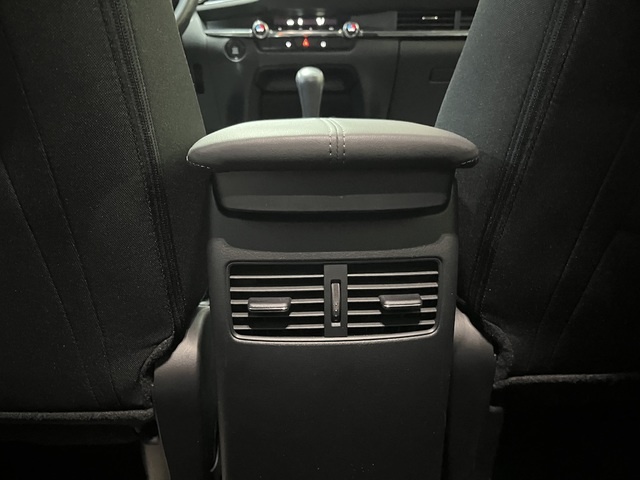 MazdaCX-30 2.0 Skyactiv-G Evolution 2WD 90 kW (122 CV) Vehículo usado en Barcelona - 12