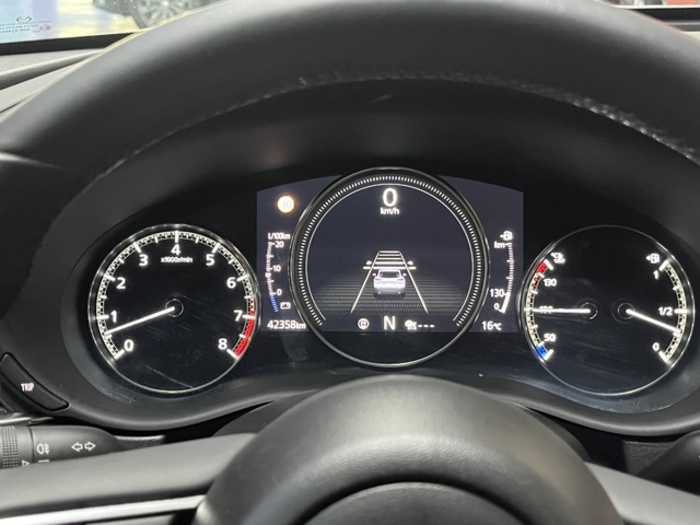 MazdaCX-30 2.0 Skyactiv-G Evolution 2WD 90 kW (122 CV) Vehículo usado en Barcelona - 20 MazdaCX-30 2.0 Skyactiv-G Evolution 2WD 90 kW (122 CV) Vehículo usado en Barcelona - 20