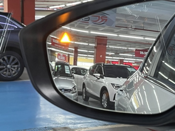 MazdaCX-30 2.0 Skyactiv-G Evolution 2WD 90 kW (122 CV) Vehículo usado en Barcelona - 40 MazdaCX-30 2.0 Skyactiv-G Evolution 2WD 90 kW (122 CV) Vehículo usado en Barcelona - 40