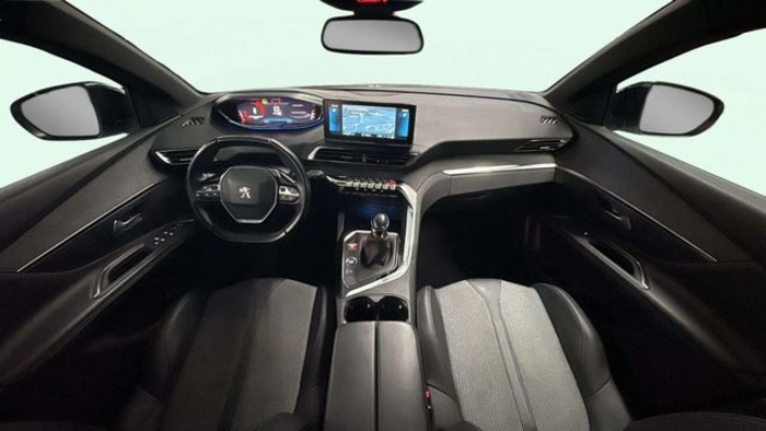 Peugeot3008 PureTech 130 S&S Active Pack 96 kW (130 CV) Vehículo usado en Barcelona - 7 Peugeot3008 PureTech 130 S&S Active Pack 96 kW (130 CV) Vehículo usado en Barcelona - 7