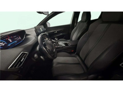 Peugeot 3008 PureTech 130 S&S Active Pack 96 kW (130 CV) Peugeot 3008 PureTech 130 S&S Active Pack 96 kW (130 CV)