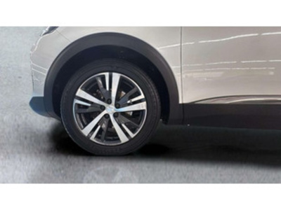 Peugeot 3008 PureTech 130 S&S Active Pack 96 kW (130 CV) Peugeot 3008 PureTech 130 S&S Active Pack 96 kW (130 CV)