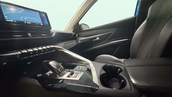 Peugeot3008 BlueHDI 130 S&S Allure EAT8 96 kW (130 CV) Vehículo usado en Barcelona - 11 Peugeot3008 BlueHDI 130 S&S Allure EAT8 96 kW (130 CV) Vehículo usado en Barcelona - 11