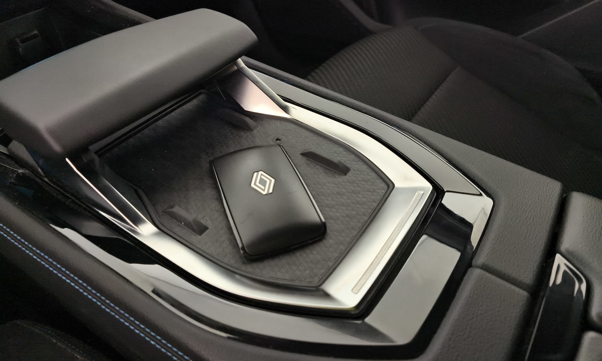 Renault Espace Techno Esprit Alpine E-Tech 147 kW (200 CV) - 23