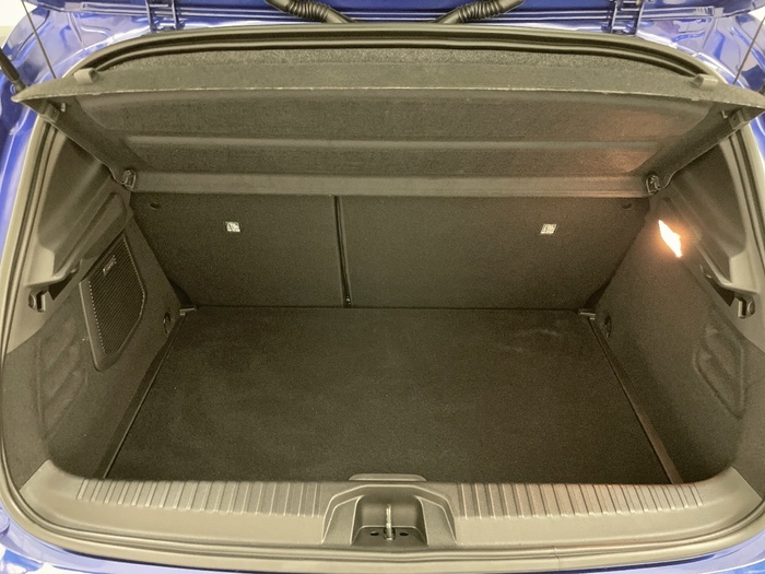 Renault Clio Techno TCe 66 kW (90 CV) - 6 Renault Clio Techno TCe 66 kW (90 CV) - 6