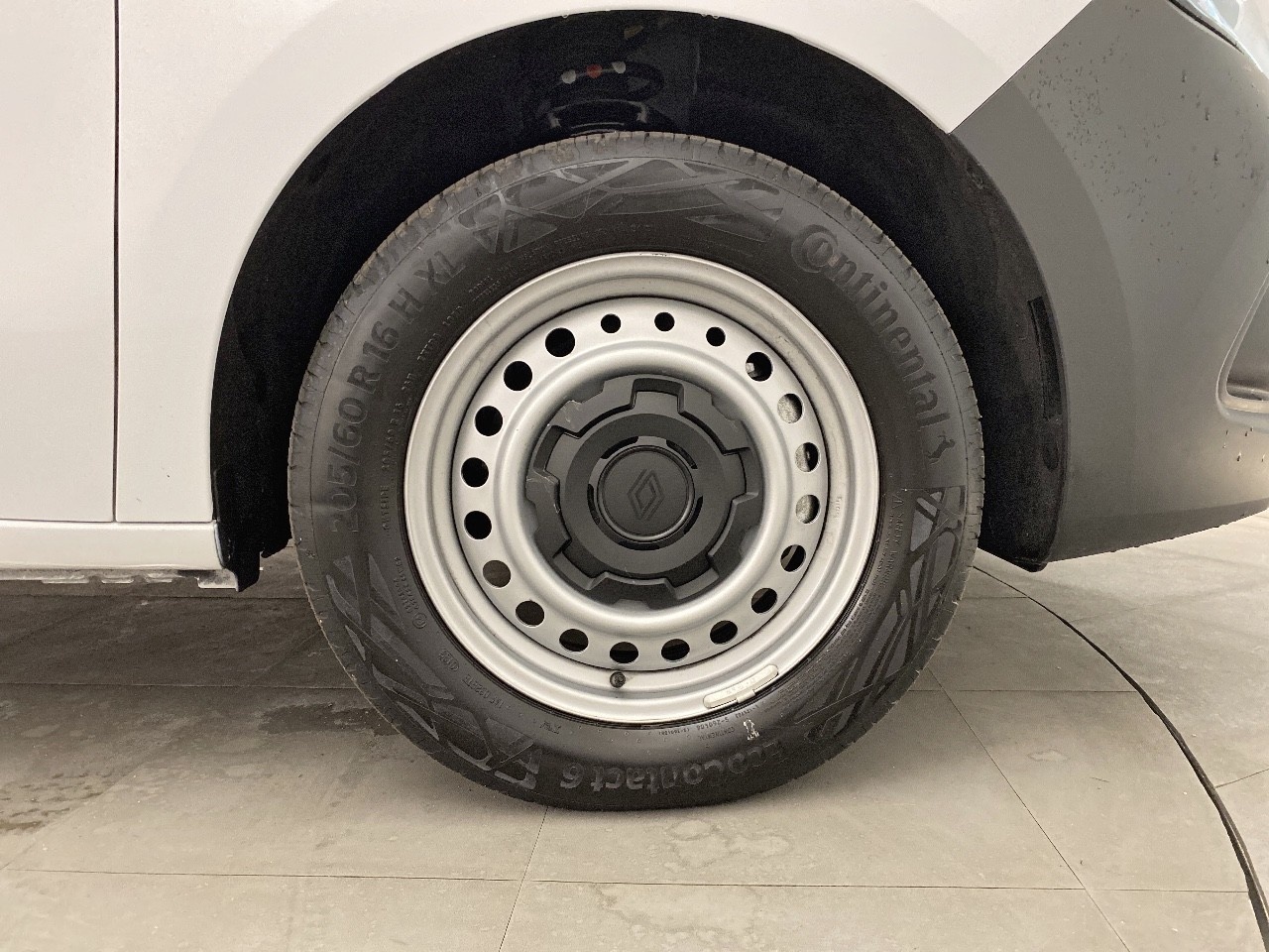 Renault Kangoo Furgon L2 1.5 Blue 70 kW (95 CV) - 4