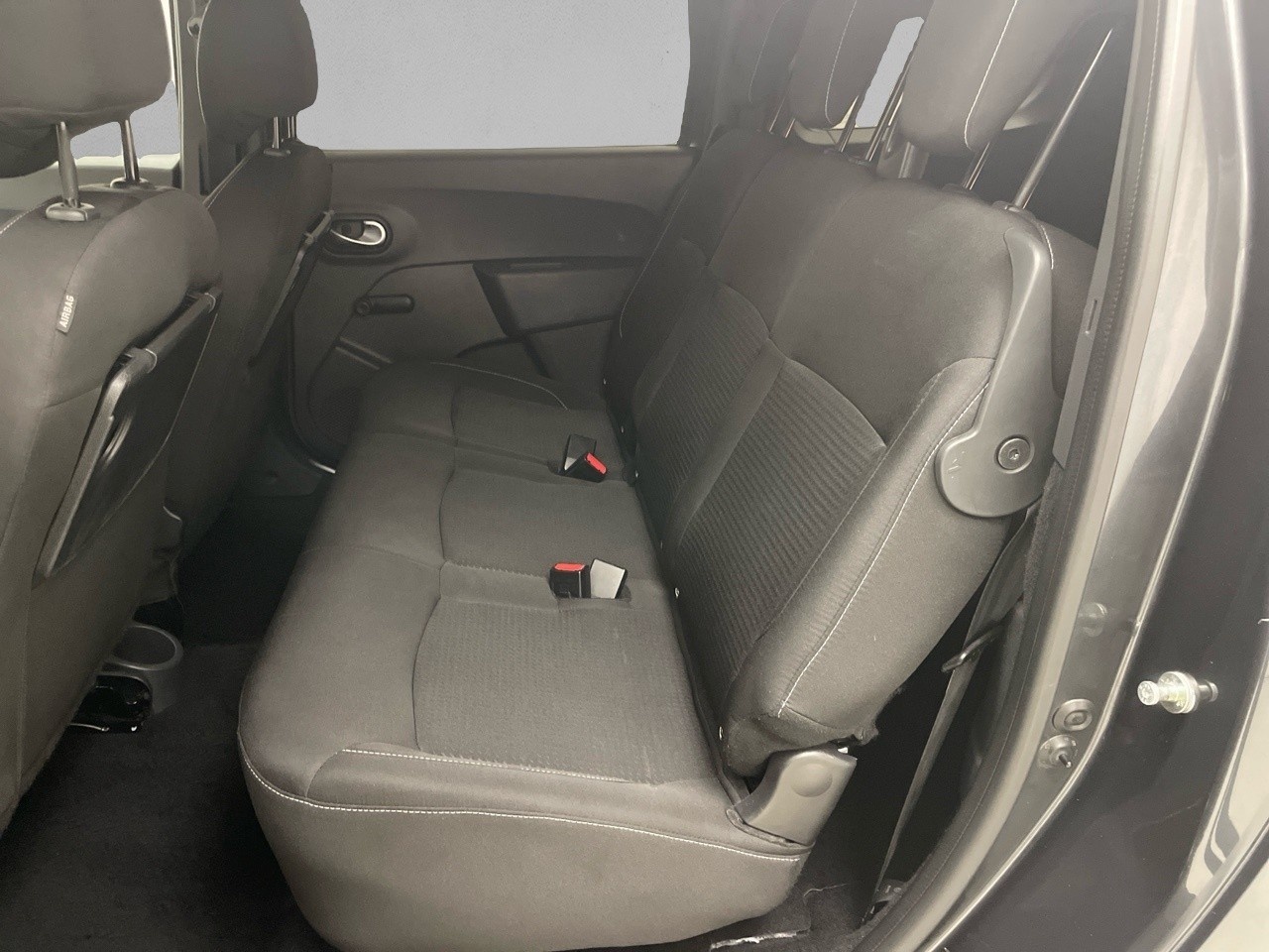 Dacia Lodgy Comfort Blue dCi 85 kW (115 CV) - 7