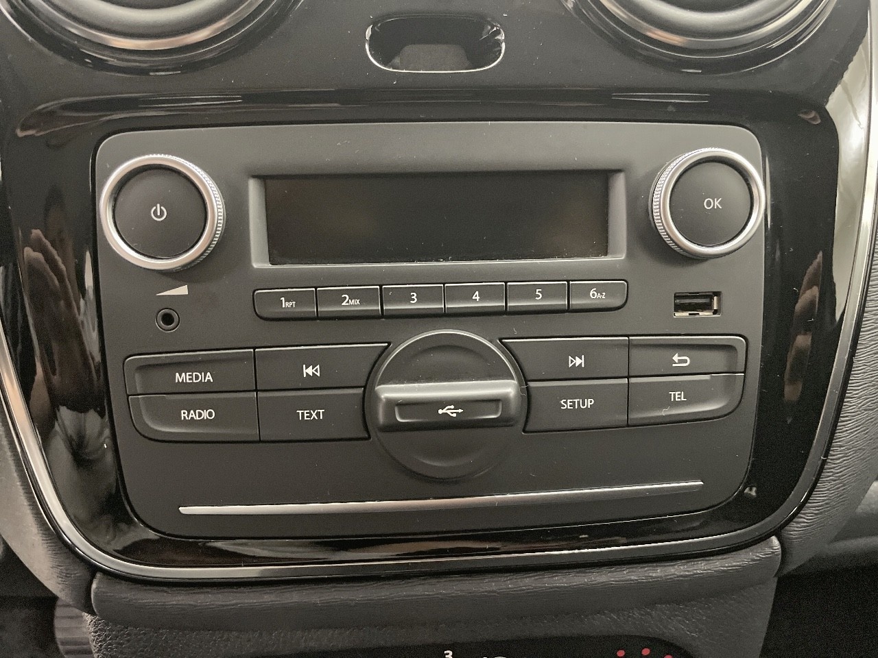 Dacia Lodgy Comfort Blue dCi 85 kW (115 CV) - 11