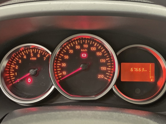 Dacia Lodgy Comfort Blue dCi 85 kW (115 CV) - 13 Dacia Lodgy Comfort Blue dCi 85 kW (115 CV) - 13