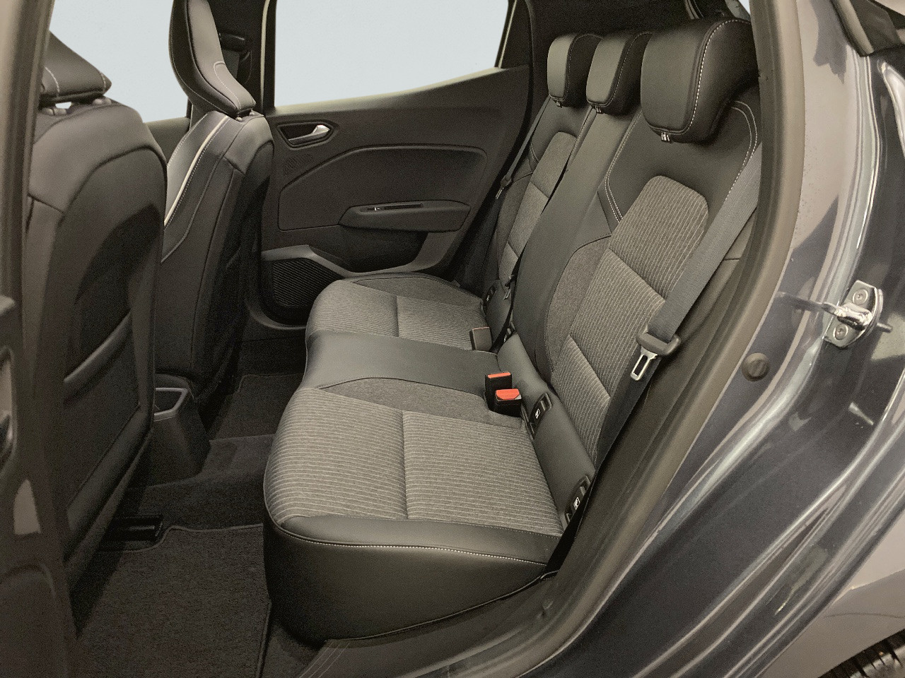 Renault Clio Zen TCe 66 kW (90 CV) - 12