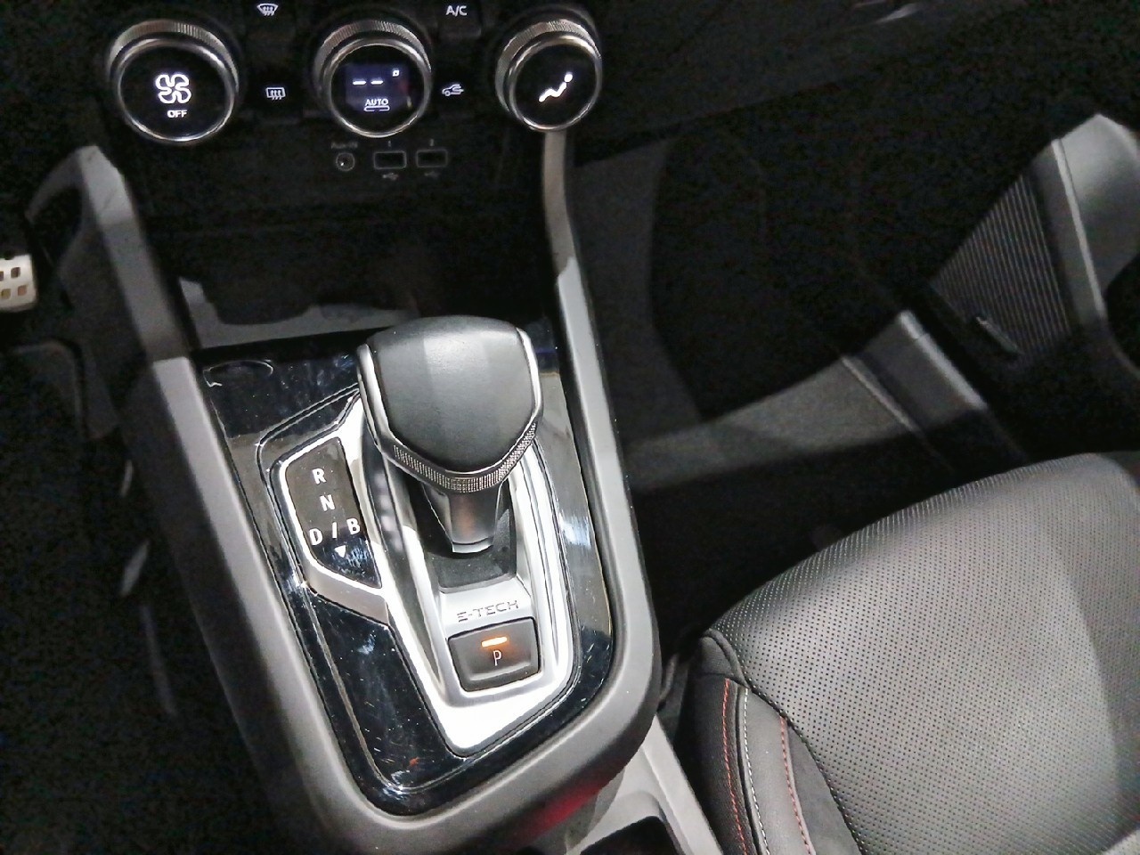 Renault Arkana RS Line E-Tech Híbrido 107 kW (145 CV) - 10