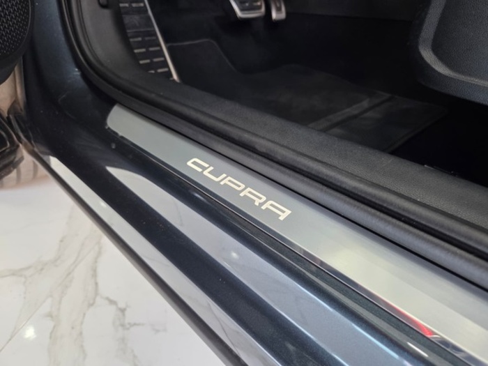 CUPRAFormentor 1.5 TSI e-Hybrid VZ Extreme DSG 200 kW (272 CV) Vehículo usado en Barcelona - 33 CUPRAFormentor 1.5 TSI e-Hybrid VZ Extreme DSG 200 kW (272 CV) Vehículo usado en Barcelona - 33
