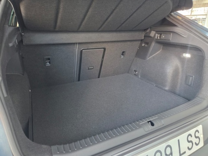 CUPRAFormentor 1.5 TSI e-Hybrid VZ Extreme DSG 200 kW (272 CV) Vehículo usado en Barcelona - 48 CUPRAFormentor 1.5 TSI e-Hybrid VZ Extreme DSG 200 kW (272 CV) Vehículo usado en Barcelona - 48