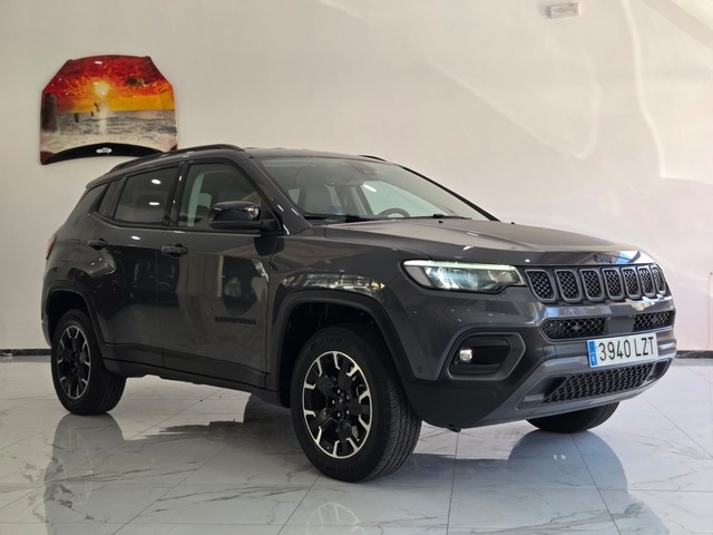 JeepCompass 1.3 PHEV Trailhawk AWD AT 177 kW (240 CV) Vehículo usado en Barcelona - 2