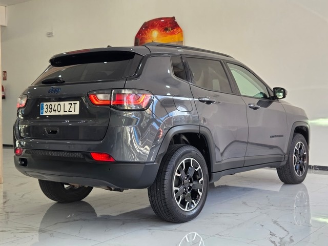 JeepCompass 1.3 PHEV Trailhawk AWD AT 177 kW (240 CV) Vehículo usado en Barcelona - 3