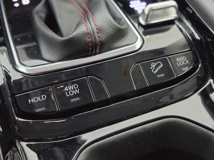 JeepCompass 1.3 PHEV Trailhawk AWD AT 177 kW (240 CV) Vehículo usado en Barcelona - 33 JeepCompass 1.3 PHEV Trailhawk AWD AT 177 kW (240 CV) Vehículo usado en Barcelona - 33