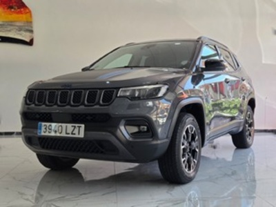 Jeep Compass 1.3 PHEV Trailhawk AWD AT 177 kW (240 CV) Jeep Compass 1.3 PHEV Trailhawk AWD AT 177 kW (240 CV)