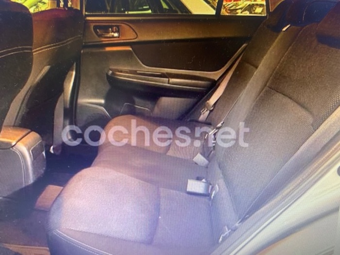 SubaruXV 1.6 Executive 84 kW (114 CV) Vehículo usado en Barcelona - 8 SubaruXV 1.6 Executive 84 kW (114 CV) Vehículo usado en Barcelona - 8