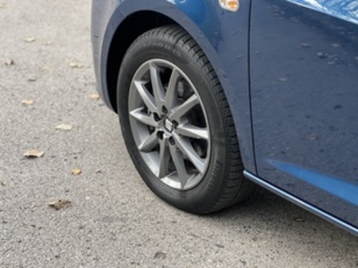 SEAT Ibiza 1.2 TSI Style Connect 66 kW (90 CV) SEAT Ibiza 1.2 TSI Style Connect 66 kW (90 CV)