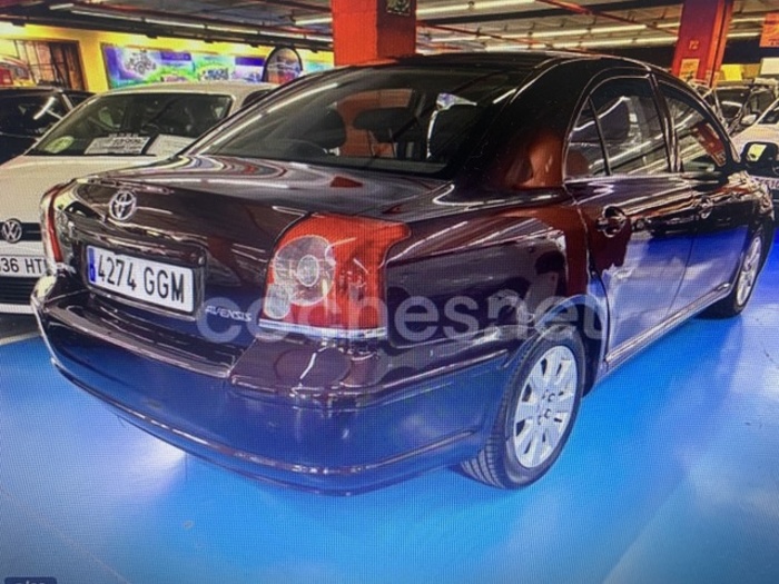 ToyotaAvensis 1.8 VVT-I Sol 95 kW (129 CV) Vehículo usado en Barcelona - 5 ToyotaAvensis 1.8 VVT-I Sol 95 kW (129 CV) Vehículo usado en Barcelona - 5