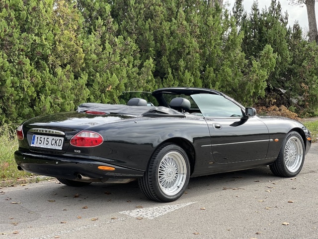 JaguarXK 4.0 Convertible XK8 216 kW (290 CV) Vehículo usado en Barcelona - 7