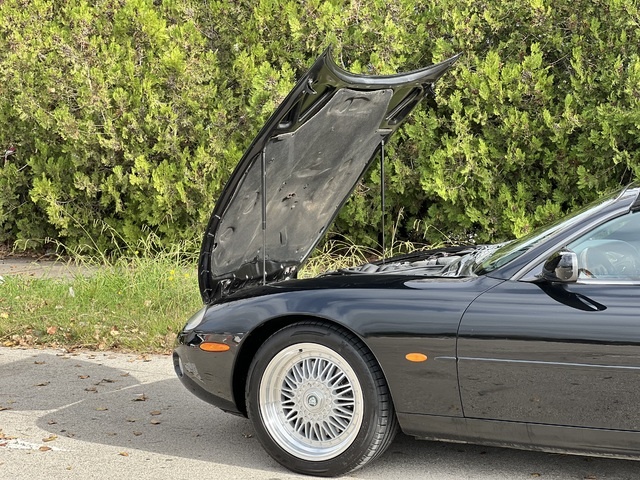 JaguarXK 4.0 Convertible XK8 216 kW (290 CV) Vehículo usado en Barcelona - 9