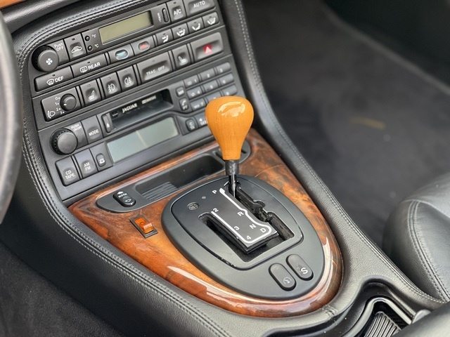 JaguarXK 4.0 Convertible XK8 216 kW (290 CV) Vehículo usado en Barcelona - 28