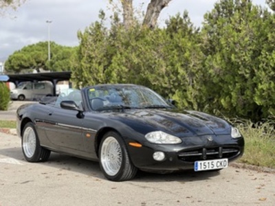 Jaguar XK 4.0 Convertible XK8 216 kW (290 CV) Jaguar XK 4.0 Convertible XK8 216 kW (290 CV)