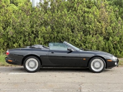 Jaguar XK 4.0 Convertible XK8 216 kW (290 CV) Jaguar XK 4.0 Convertible XK8 216 kW (290 CV)