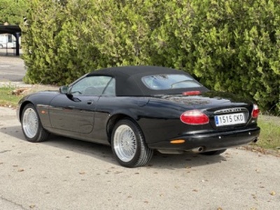Jaguar XK 4.0 Convertible XK8 216 kW (290 CV) Jaguar XK 4.0 Convertible XK8 216 kW (290 CV)