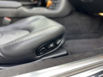 Jaguar XK 4.0 Convertible XK8 216 kW (290 CV) Jaguar XK 4.0 Convertible XK8 216 kW (290 CV)