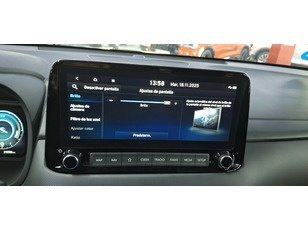 Hyundai Kona 1.6 GDI HEV Maxx DCT 104 kW (141 CV)