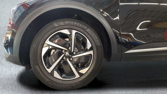 KiaSportage 1.6 T-GDi HEV Drive 4x2 158 kW (215 CV) Vehículo usado en Barcelona - 19 KiaSportage 1.6 T-GDi HEV Drive 4x2 158 kW (215 CV) Vehículo usado en Barcelona - 19