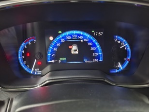 Toyota Corolla 1.8 125 Híbrido Active Tech E-CVT 90 kW (122 CV)