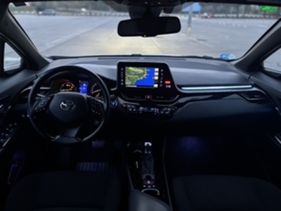 Toyota C-HR 1.8 125H Limited Edition 90 kW (122 CV) Toyota C-HR 1.8 125H Limited Edition 90 kW (122 CV)