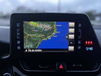 Toyota C-HR 1.8 125H Limited Edition 90 kW (122 CV) Toyota C-HR 1.8 125H Limited Edition 90 kW (122 CV)