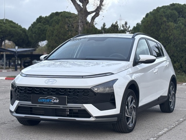 HyundaiBayon 1.0 TGDI 48V Tecno 74 kW (100 CV) Vehículo usado en Barcelona - 1