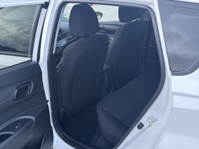 HyundaiBayon 1.0 TGDI 48V Tecno 74 kW (100 CV) Vehículo usado en Barcelona - 9 HyundaiBayon 1.0 TGDI 48V Tecno 74 kW (100 CV) Vehículo usado en Barcelona - 9