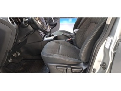 Nissan Qashqai 2.0 Tekna Sport 4x2 103 kW (140 CV) Nissan Qashqai 2.0 Tekna Sport 4x2 103 kW (140 CV)