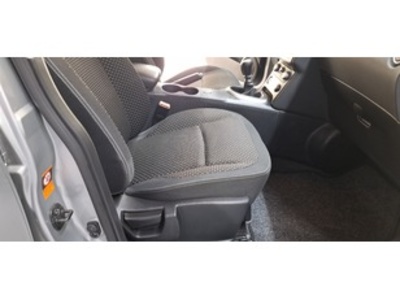 Nissan Qashqai 2.0 Tekna Sport 4x2 103 kW (140 CV) Nissan Qashqai 2.0 Tekna Sport 4x2 103 kW (140 CV)