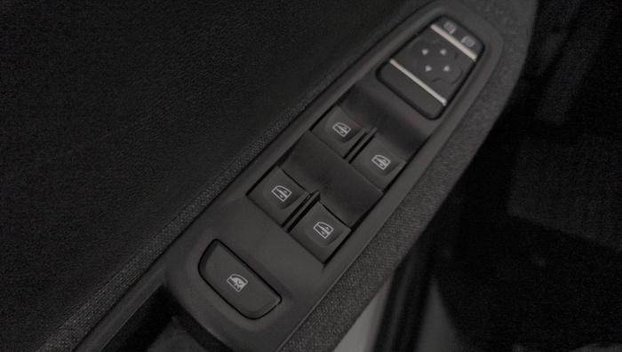 Renault Zoe Evolution R110 batería 50kWh 79 kW (108 CV) - 25 Renault Zoe Evolution R110 batería 50kWh 79 kW (108 CV) - 25