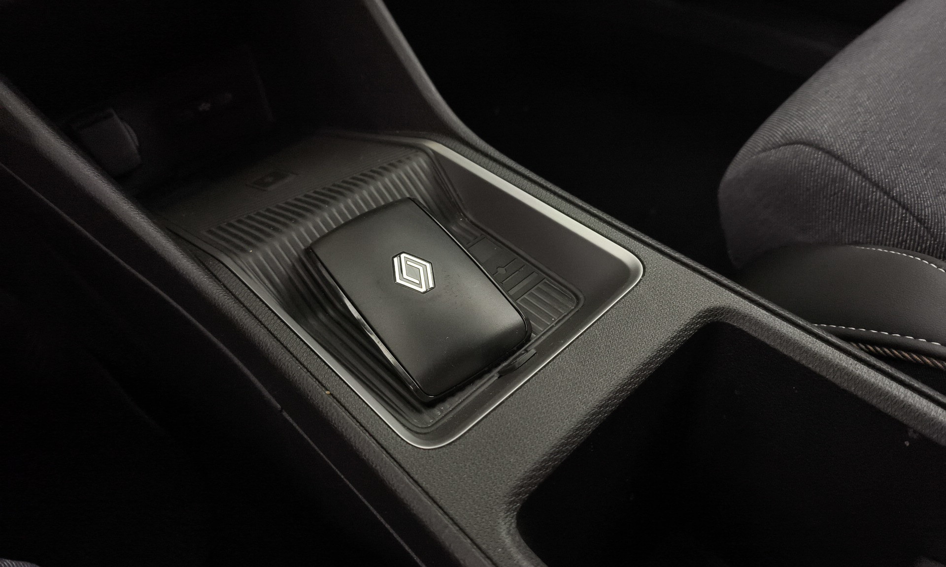 Renault 5 E-Tech Techno Autonomía Confort 110 kW (150 CV) - 24