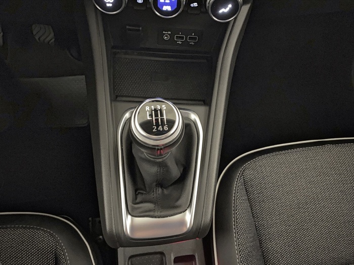 Renault Captur Techno TCe 66 kW (90 CV) - 10 Renault Captur Techno TCe 66 kW (90 CV) - 10