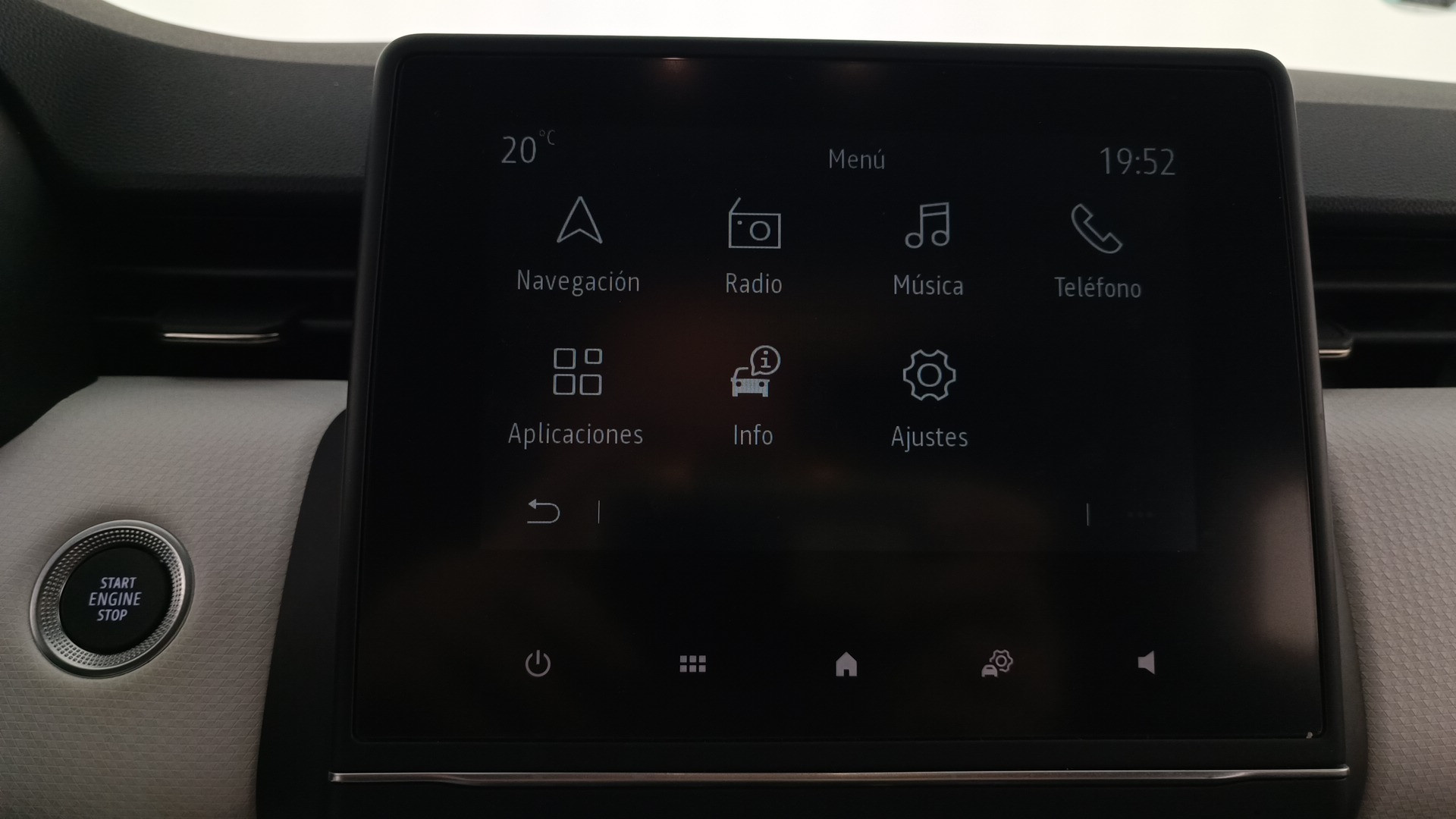 Renault Clio Techno TCe 66 kW (90 CV) - 22